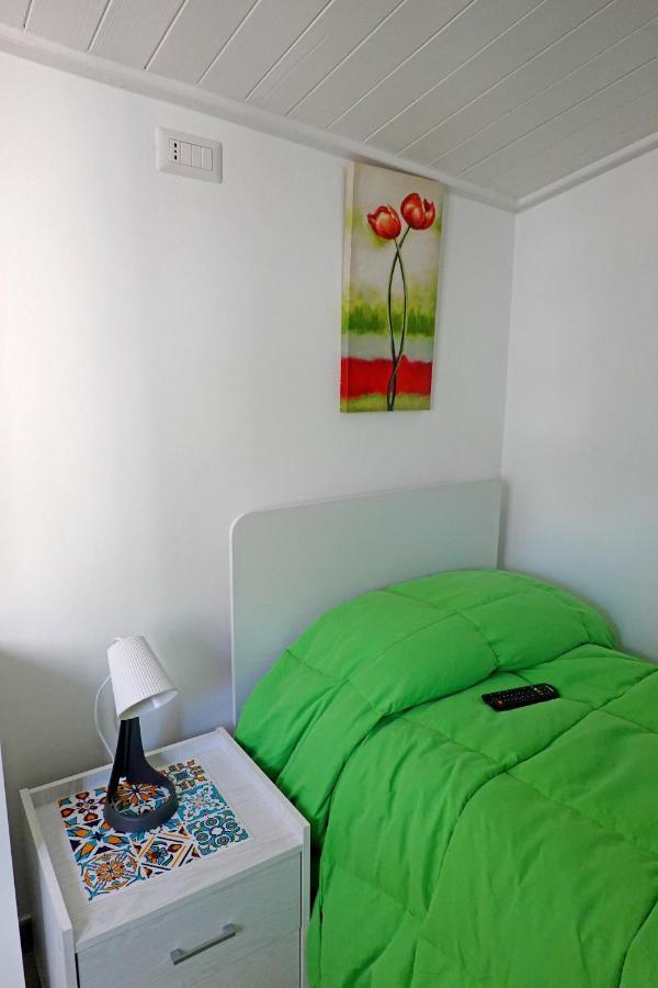 Gli Zii Di Sicilia Bed & Breakfast Racalmuto Екстериор снимка